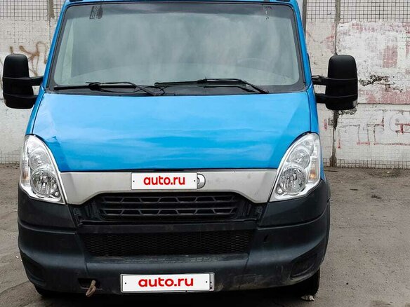 2012 Iveco Daily, синий, 1350000 рублей