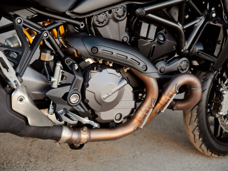 2019 Ducati Monster 821, чёрный, 899990 рублей, вид 2