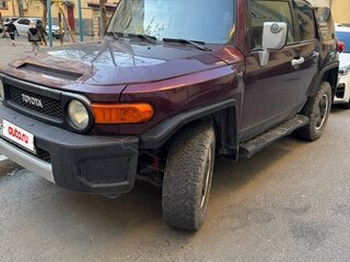 2006 Toyota FJ Cruiser, красный, 2100000 рублей, вид 1
