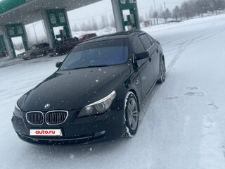 2005 BMW 5 серии 525i V (E60/E61), чёрный, 1300000 рублей, вид 2