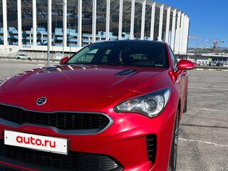 2018 Kia Stinger I, красный, 2250000 рублей, вид 5
