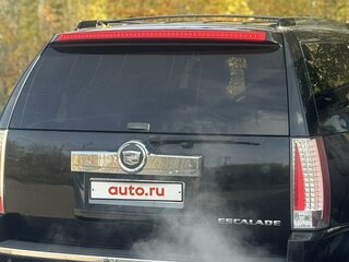2008 Cadillac Escalade III, чёрный, 1600000 рублей, вид 2