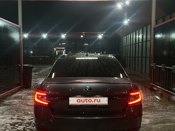 2017 Skoda Octavia III (A7) Рестайлинг, серый, 1900000 рублей - вид 10