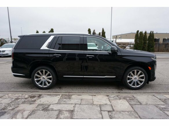 2022 Cadillac Escalade V, чёрный, 17810570 рублей - вид 2
