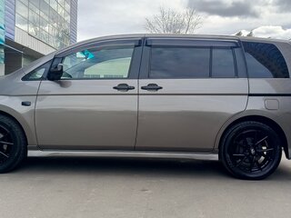 2010 Toyota ISis I Рестайлинг, коричневый, 1130000 рублей, вид 3