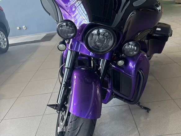 2021 Harley-Davidson Street Glide, чёрный, 5000000 рублей - вид 1