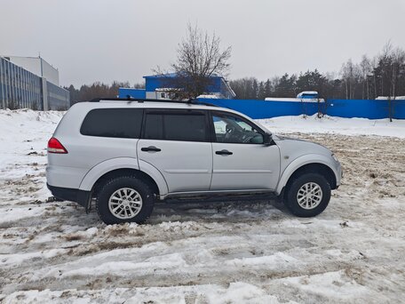 2014 Mitsubishi Pajero Sport II Рестайлинг, серый, 1850000 рублей, вид 3