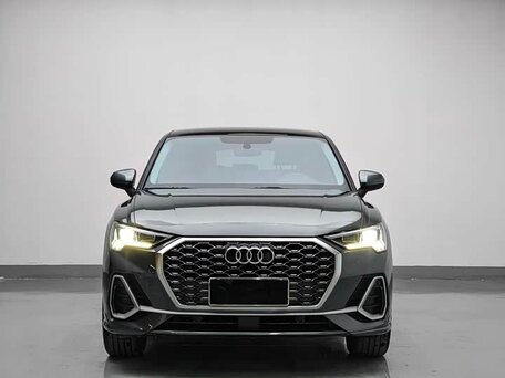 2023 Audi Q3 Sportback 35 TFSI MHEV II (F3), серый, 2240000 рублей, вид 2