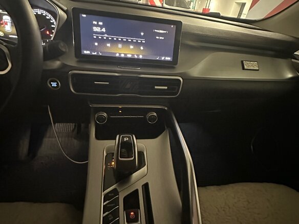 2021 Geely Coolray I, серый, 1500000 рублей - вид 9