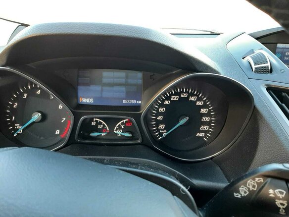 2014 Ford Kuga II, чёрный - вид 2