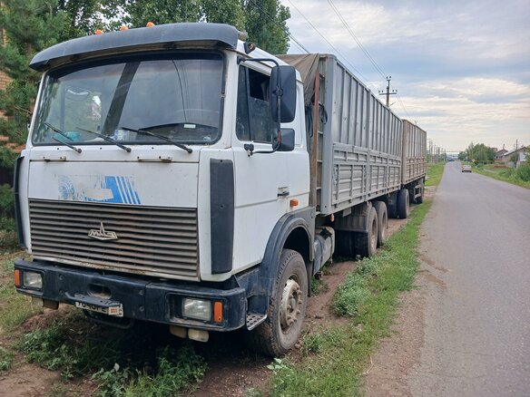 2004 МАЗ 6303, серый, 850000 рублей - вид 6