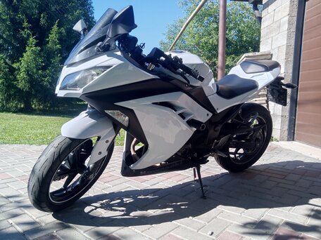 2014 Kawasaki Ninja 300, белый, 420000 рублей, вид 4