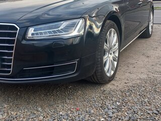2016 Audi A8 Long III (D4) Рестайлинг, чёрный, 2850000 рублей, вид 2