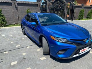 2019 Toyota Camry US Market VIII (XV70), синий, 2550000 рублей, вид 4