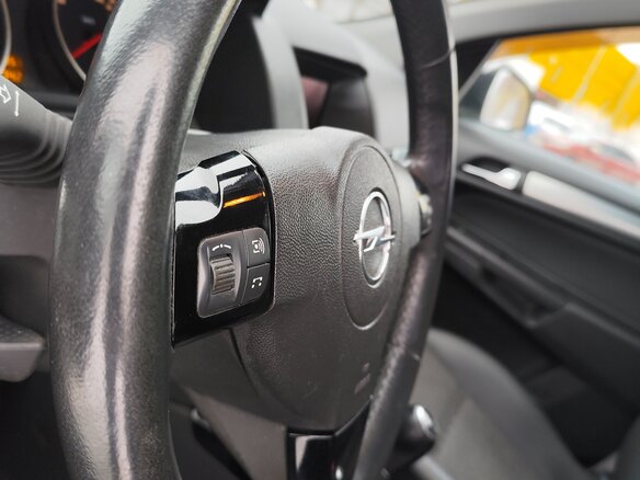 2012 Opel Astra H Рестайлинг, серебристый, 659999 рублей - вид 8