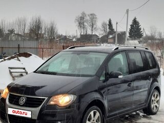 2008 Volkswagen Touran Cross I Рестайлинг, чёрный, 800000 рублей, вид 1