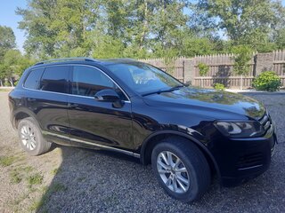 2013 Volkswagen Touareg II, чёрный, 2190000 рублей, вид 2