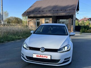2013 Volkswagen Golf VII, белый, 1330000 рублей, вид 4