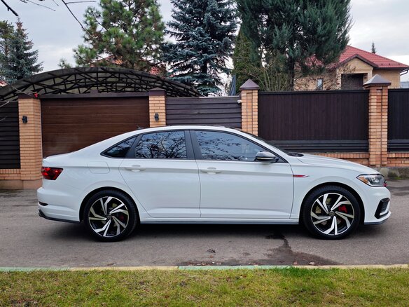 2021 Volkswagen Jetta GLI VII, белый, 2720000 рублей - вид 11