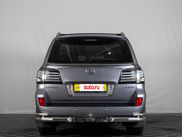 2008 Lexus LX 570 III, серебристый, 3600000 рублей - вид 4