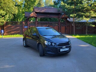 2013 Chevrolet Aveo II, чёрный, 630000 рублей, вид 1