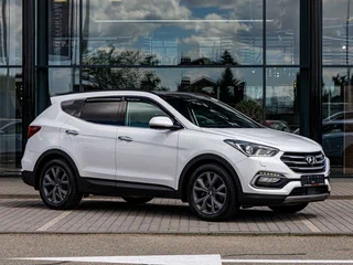 2017 Hyundai Santa Fe III Рестайлинг, белый, 1755000 рублей, вид 3