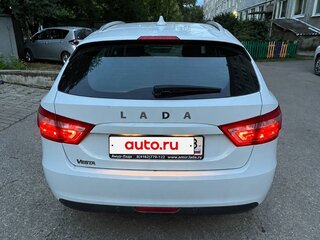 2018 Lada (ВАЗ) Vesta SW I, белый, 900000 рублей, вид 2