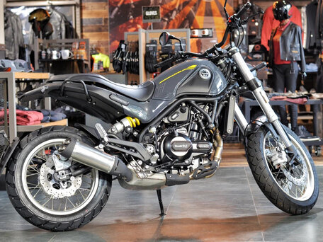 2025 Benelli Leoncino 500 Trail, серый, 538000 рублей, вид 1