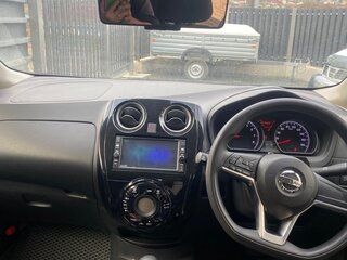 2018 Nissan Note II Рестайлинг, коричневый, 1000000 рублей, вид 4
