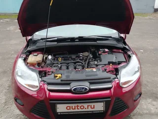 2013 Ford Focus III, красный, 1000000 рублей, вид 1