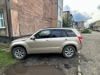 2008 Suzuki Grand Vitara II, золотистый, 850000 рублей, вид 2
