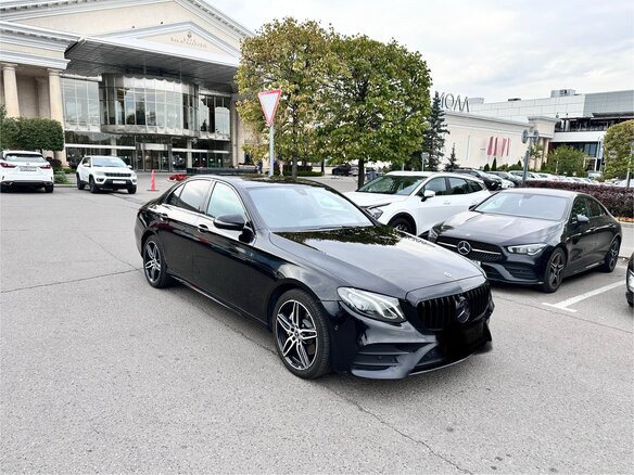 2019 Mercedes-Benz E-Класс 200 V (W213, S213, C238), чёрный, 2400000 рублей - вид 1