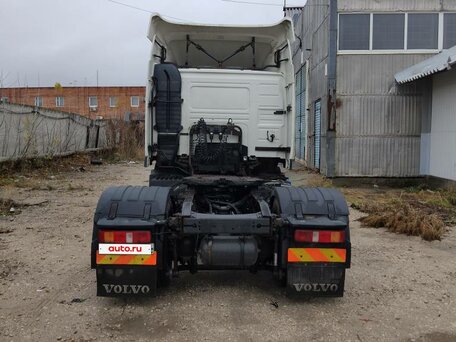 2013 Volvo FM, белый, 1670000 рублей, вид 5