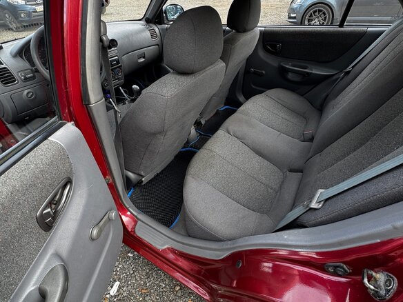 2005 Hyundai Accent ТагАЗ II, красный, 300000 рублей - вид 14
