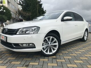 2013 Volkswagen Passat B7, белый, 1585000 рублей, вид 2