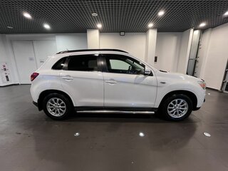2013 Mitsubishi ASX I, белый, 1085000 рублей, вид 2