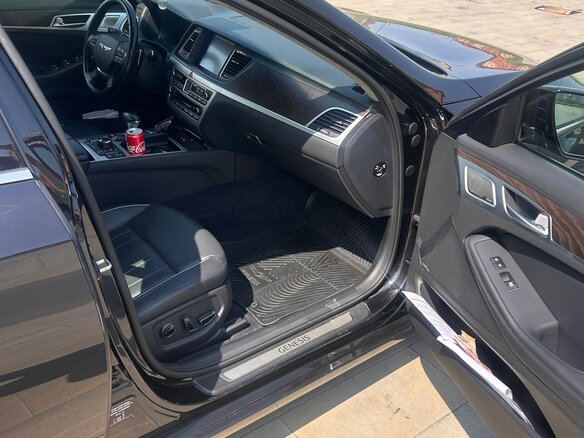2017 Genesis G80 I, чёрный, 2500000 рублей - вид 12