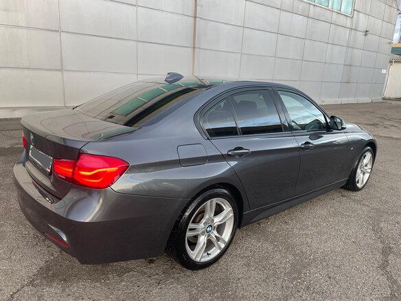 2018 BMW 3 серии 320d xDrive VI (F3x) Рестайлинг, серый, 2325000 рублей - вид 3