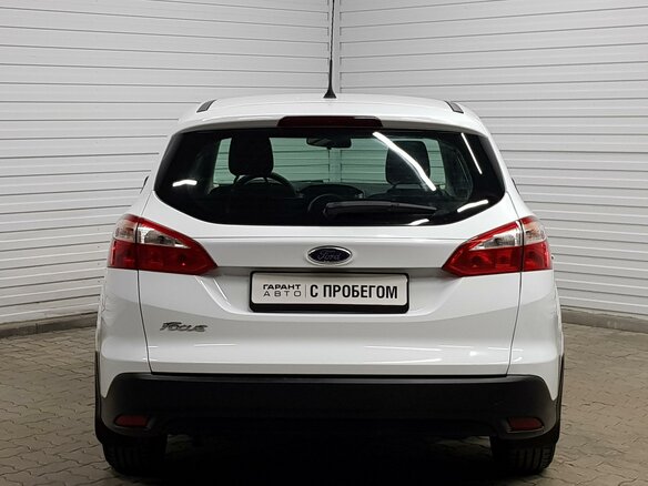 2013 Ford Focus III, белый - вид 4