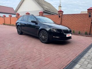 2018 Skoda Octavia III (A7) Рестайлинг, чёрный, 1850000 рублей, вид 2