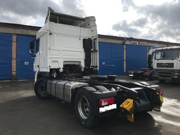 2012 DAF XF 105, белый - вид 3