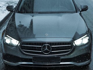 2020 Mercedes-Benz E-Класс 200 d V (W213, S213, C238) Рестайлинг, серый, 4850000 рублей, вид 3