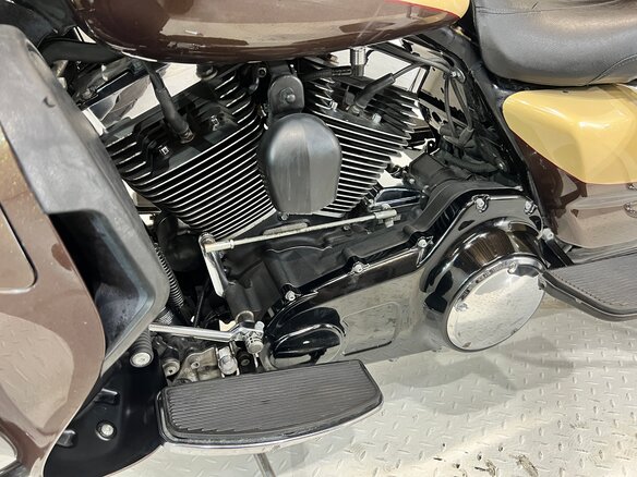 2014 Harley-Davidson Electra Glide, бежевый, 899000 рублей - вид 21