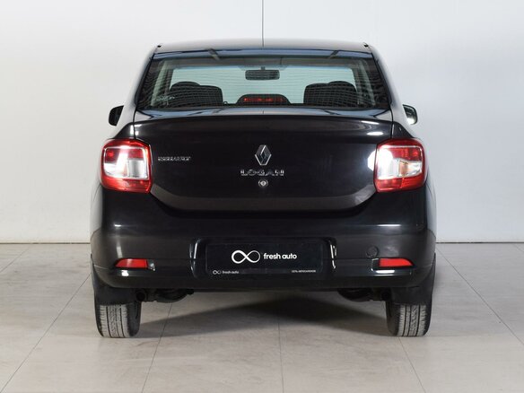 2015 Renault Logan II, чёрный - вид 3