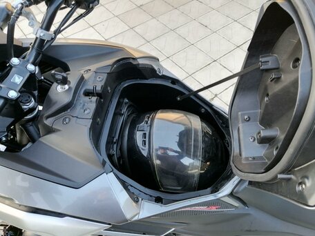 2017 Honda NC 700X, серебристый, 650000 рублей, вид 5