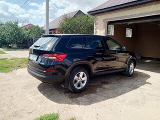 2018 Skoda Kodiaq I, чёрный, 2650000 рублей, вид 3