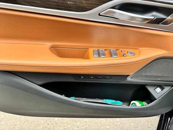 2019 BMW 7 серии Long 730Ld xDrive VI (G11/G12) Рестайлинг, серый, 5000000 рублей - вид 19