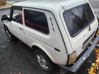 2011 Lada (ВАЗ) 2121 (4x4) I Рестайлинг, белый, 400000 рублей, вид 4