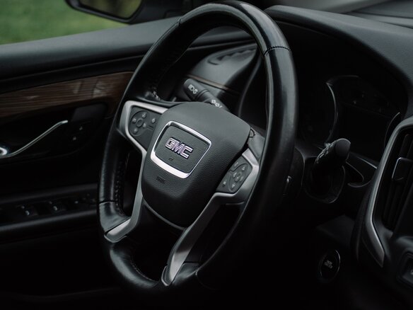 2021 GMC Terrain II, серый, 2273000 рублей - вид 13