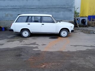 1997 Lada (ВАЗ) 2104 4-speed, белый, 190000 рублей, вид 3